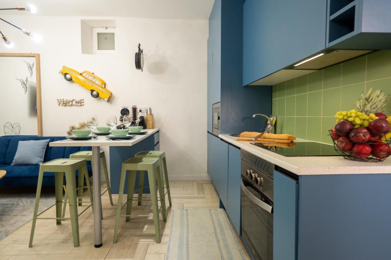 Cozy Apartment Puerta Del Sol & Private Patio Madrid Exterior foto